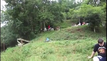 Comment faire un beau plongeon dans un lac