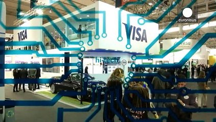 نظام "بي ويف" وسيلة لتسديد المال دون بطاقة ائتمانية