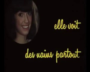 Elle voit des nains partout - Bande-annonce