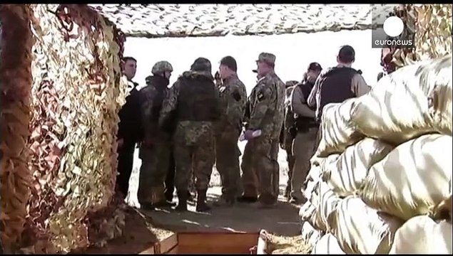 Ucraina, Poroshenko: I ribelli hanno avviato il ritiro delle armi pesanti