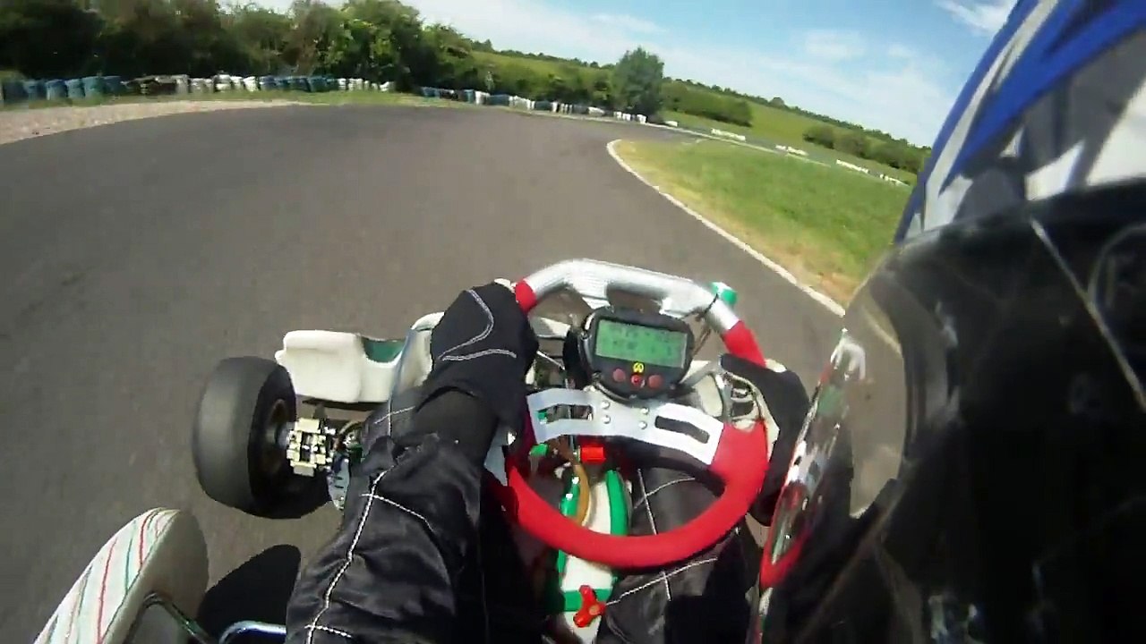 Karting TonyKart Rotax Max à Pusey le 09-05-2011_Run-3 (720p)
