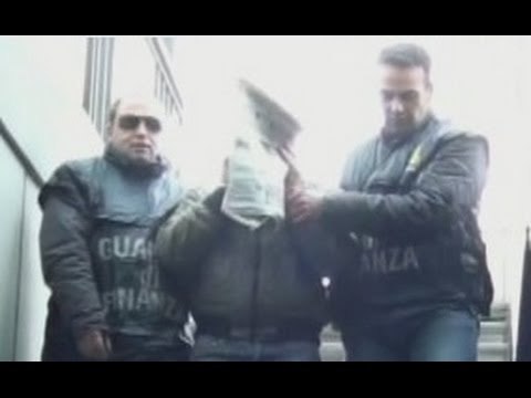 Perugia - Scafista albanese arrestato ed estradato (09.03.15)