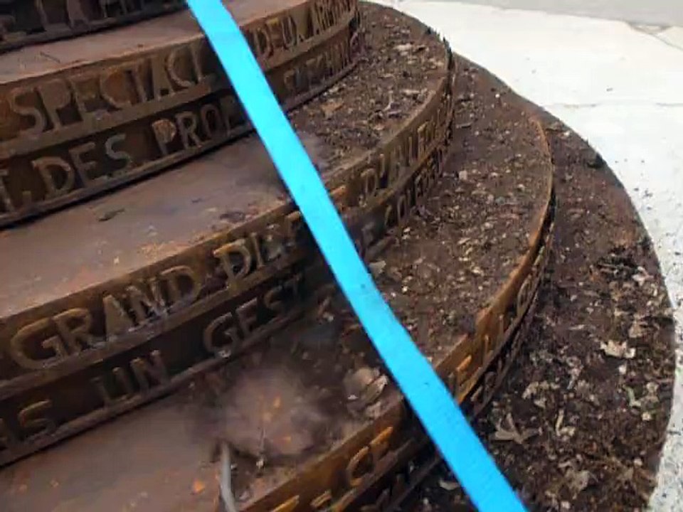 Neuville-Saint-Vaast : une sculpture évoquant 14-18 sortie de l'oubli