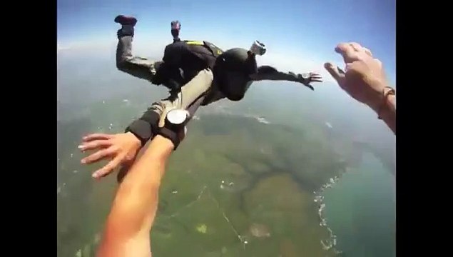 Un saut en parachute plus que dangereux