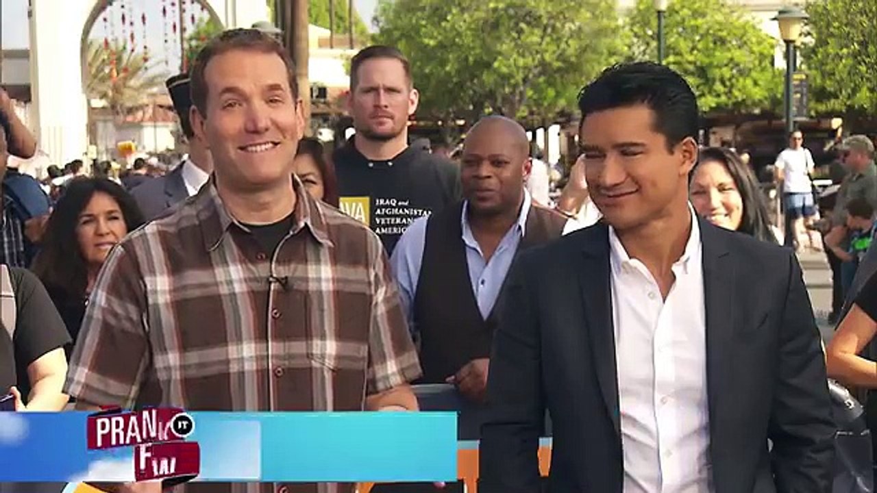 Michelle Obama Surprises Deserving Veteran - Prank It FWD