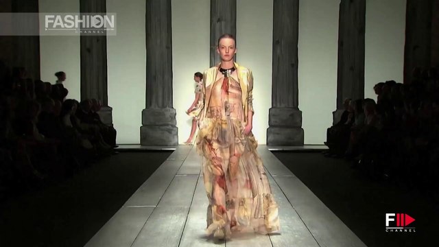 LAURA BIAGIOTTI Milan Fashion Week Fall 2015 by Fashion Channel