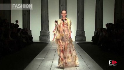 LAURA BIAGIOTTI Milan Fashion Week Fall 2015 by Fashion Channel