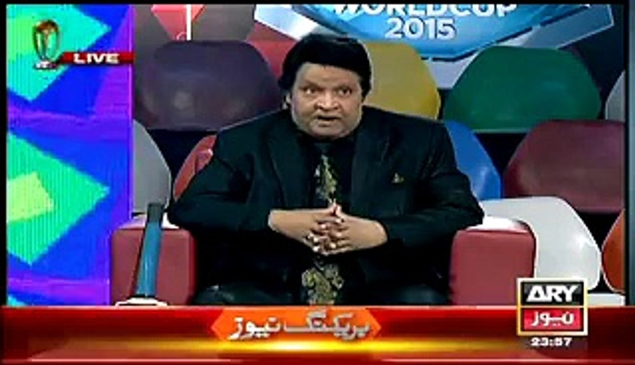 Umer Shairf Copying Dr. Shahid Masood Very Funny