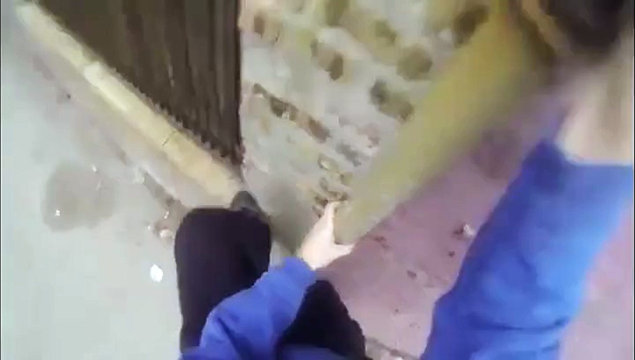 Il saute de toit en toi en plein centre ville !