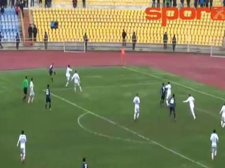 Gatagov akrep vuruşu ile mest etti!