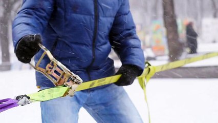 Outdoors Winter Slacklining 2015 - AB Team ZP Slackline