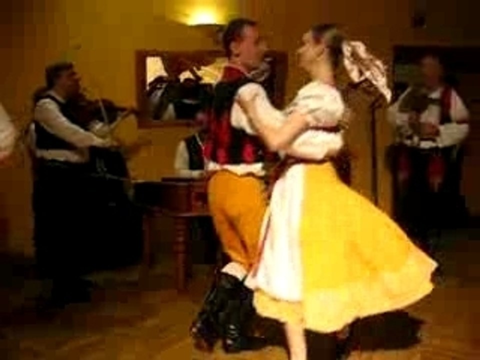traditional czech dancing