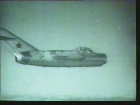 32 - Aviones de Combate - Guerra Aérea sobre Corea