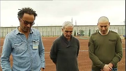 Florence "était quelqu'un qui croquait la vie, elle m'a fait toujours rêver" confie Noah