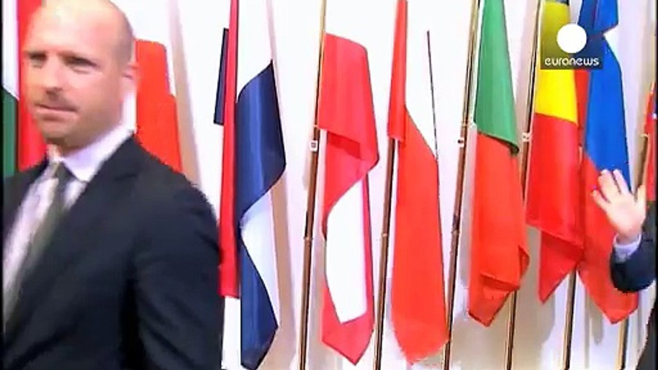 La Troika è tornata. Djesselbloem gela Atene alla vigilia dei negoziati tecnici sul debito greco