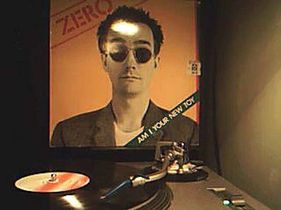 Zero - Am I Your New Toy