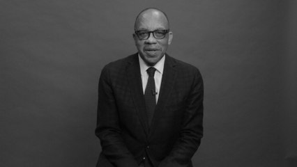 Why do the Clintons continue to act guilty?