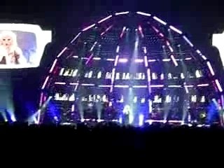 L'HOMME PREHISTO TAM TAM TAM