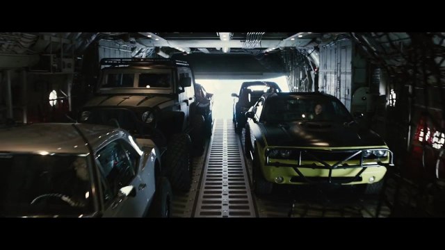 Fast & Furious 7 - Extended First Look