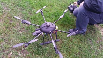 Steve hex with 12 inch props ([Full HD])