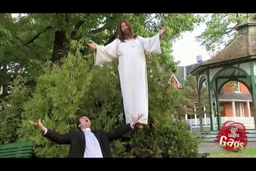 Jesus Levitating - Just For Laughs Gags
