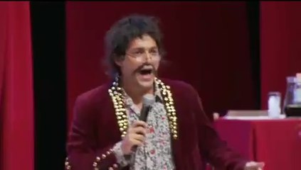 Poderoso Castiga inaugura igreja e conta com comentários de Satanás Bola