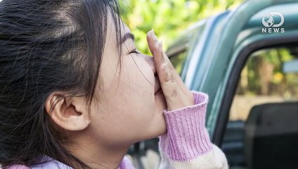 The Weird Thing Everyone Does After A Handshake