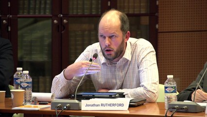 La ville intelligente : consécration ou disparition de la ville des réseaux ?