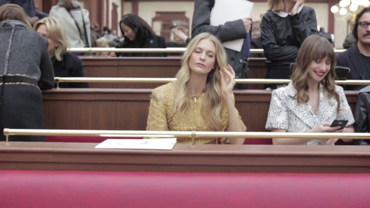 Interview de Karl Lagerfeld au défilé Chanel automne-hiver 2015-2016