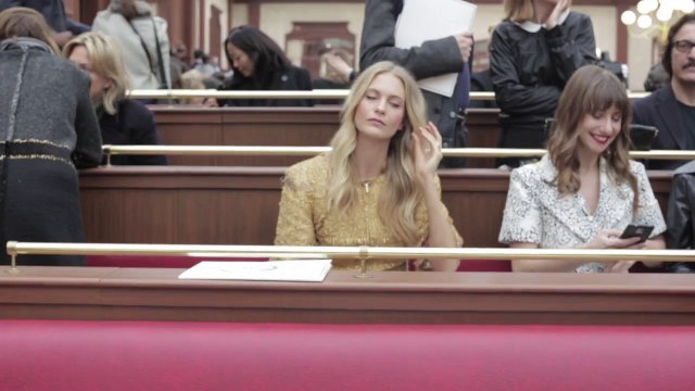 Interview de Karl Lagerfeld au défilé Chanel automne-hiver 2015-2016