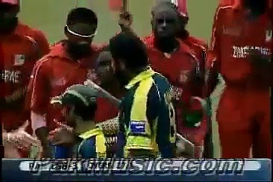 An Emotional Moment in the history of Pakistan Cricket..inzamam ul Haq last match retired