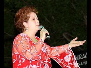 Emel Taşçıoğlu - Cahildim Dünyanın Rengine Kandım