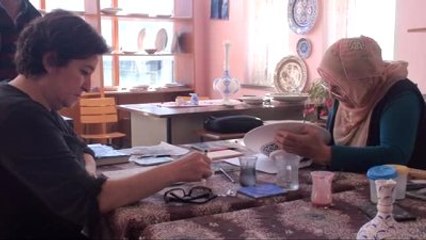 Çini, Güzelyurtlu Kadınların Gelir Kapısı Oldu