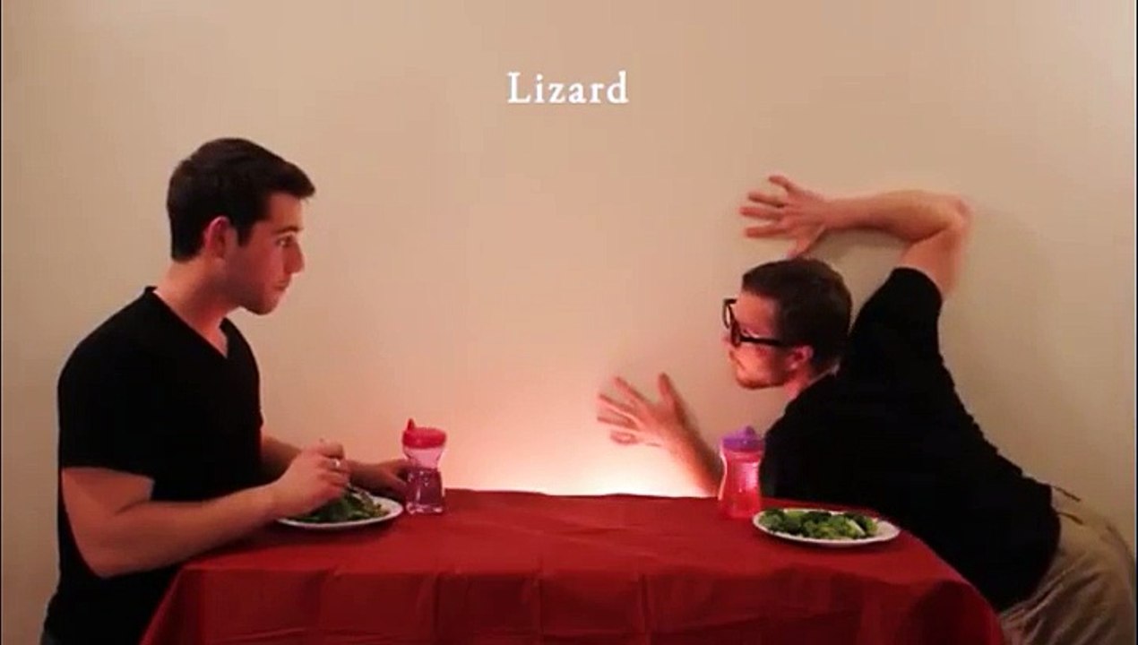 Quelle drôle de façon ont les animaux de manger ... N'est-ce pas ?