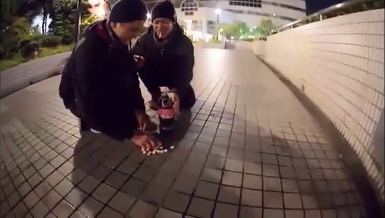 L'effet kiss cool du mélange Mentos + Coca