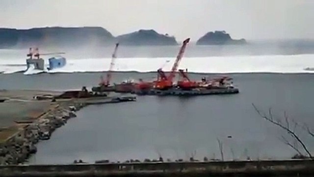 De nouvelles images impressionnantes du Tsunami au Japon en 2011