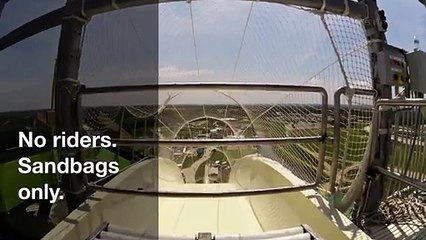 TERRIBLE ! Toboggan le plus génial du monde ! à moi à moi à moi !