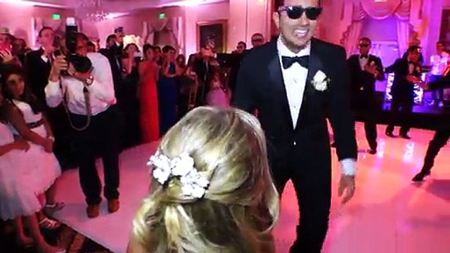 MMMH ! Le mari et ses potes font une choré de malade au mariage