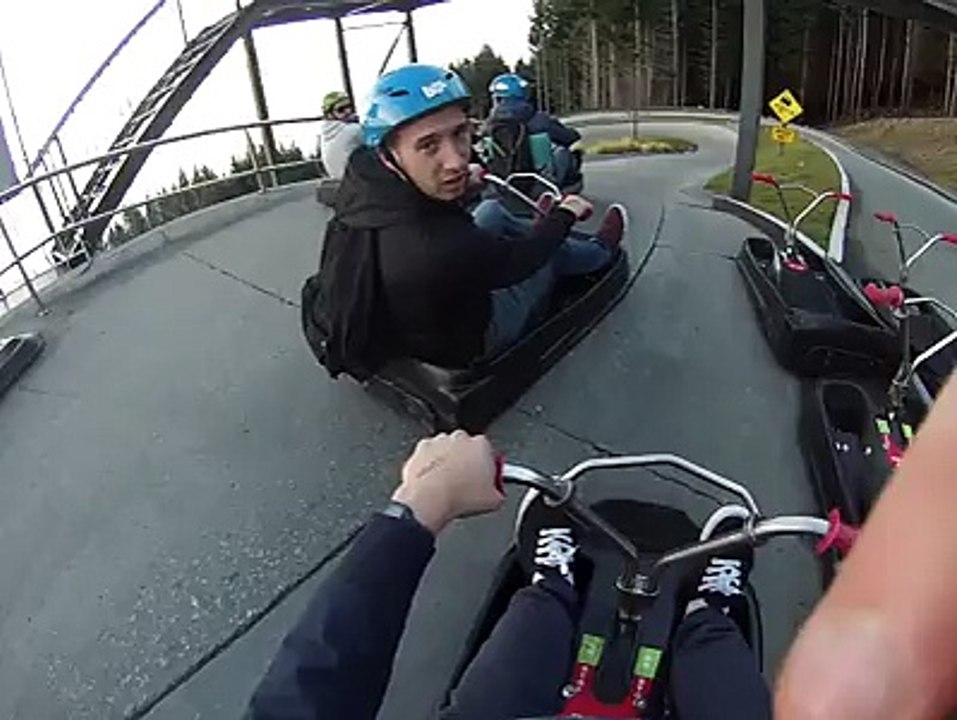 Sport d'un nouveau genre ! Si vous aimez le karting, skate, etc vous ne serez pas déçu !