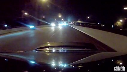 Une porsche 911 de 1200 cheveaux VS des motards ! DINGUE !