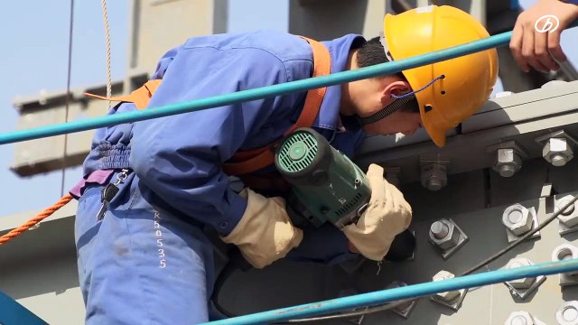 Chine : un gratte-ciel de 57 étages monté en 19 jours