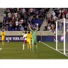 Thierry Henry but en corner direct