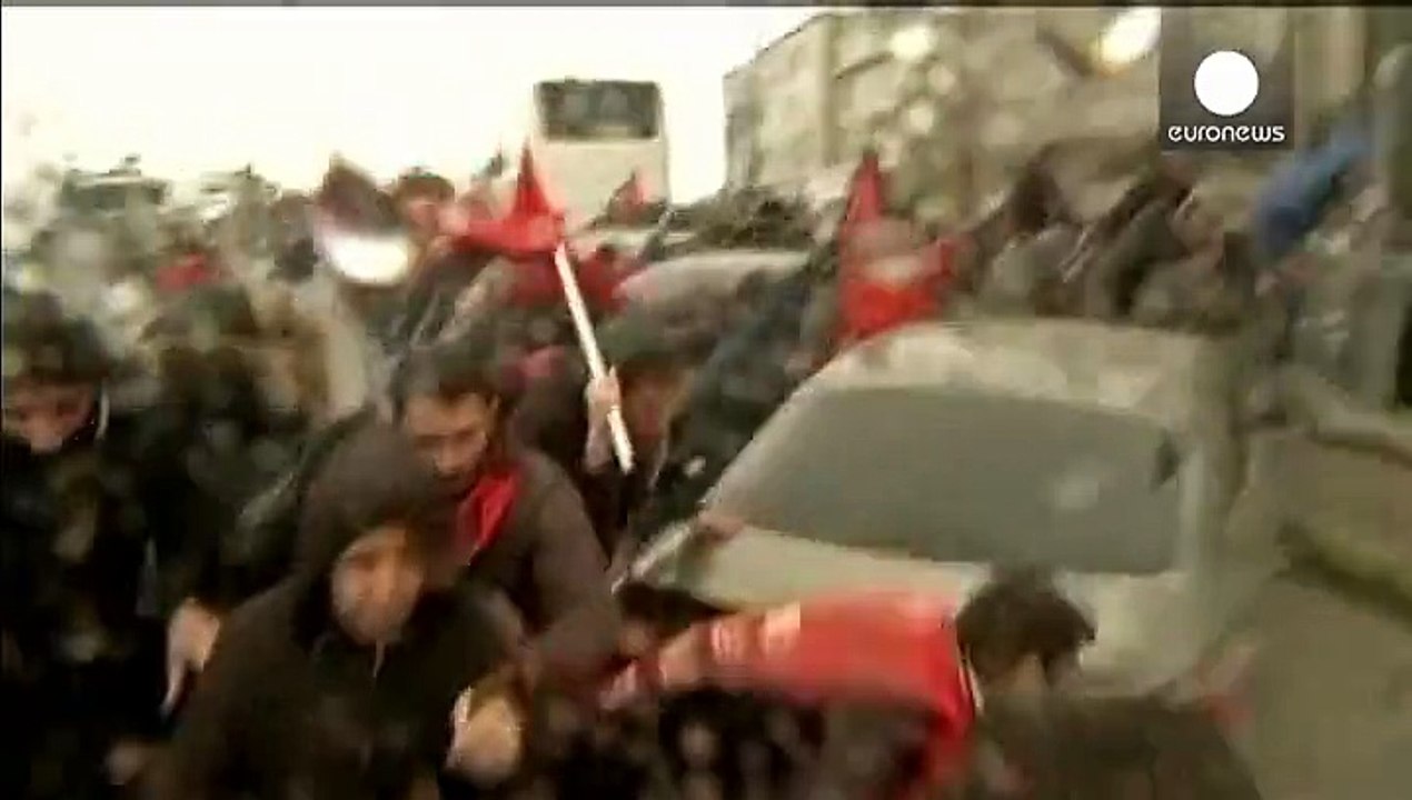 Turchia, proteste represse dalla polizia a un anno dalla morte del 15enne di Gezi Park