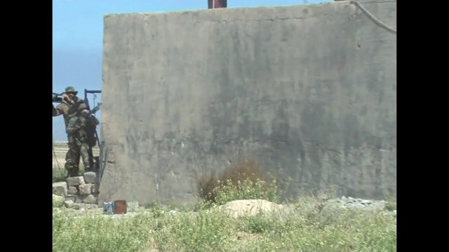 Forças iraquianas entram em Tikrit