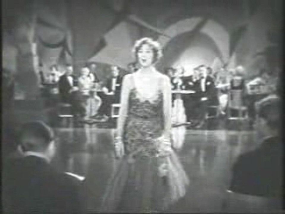 Fanny Brice-When A Woman Luvs
