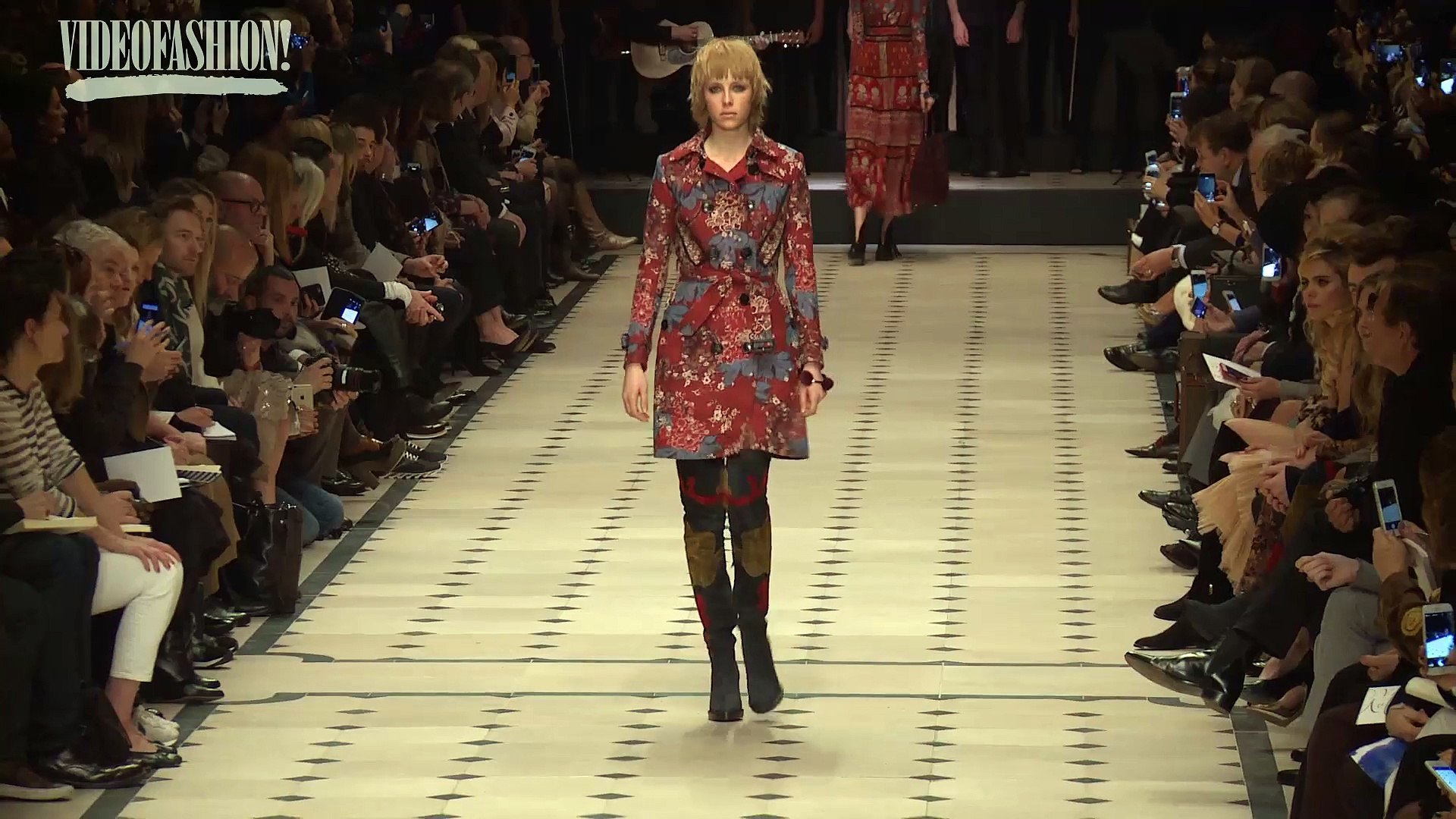 FIRST LOOK: Burberry Prorsum - Fall 2015 - London Fashion Week