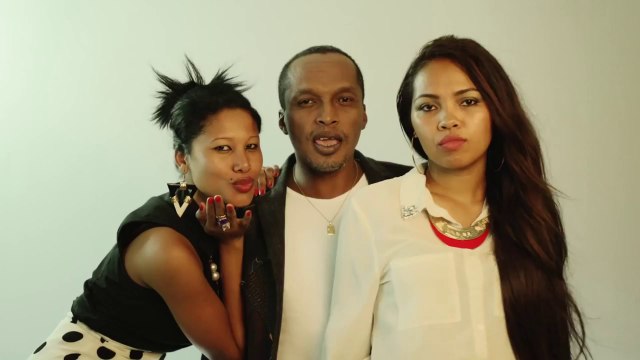 ARISON VONJY - Hihira indray (gasy HD 2015 - malagasy)