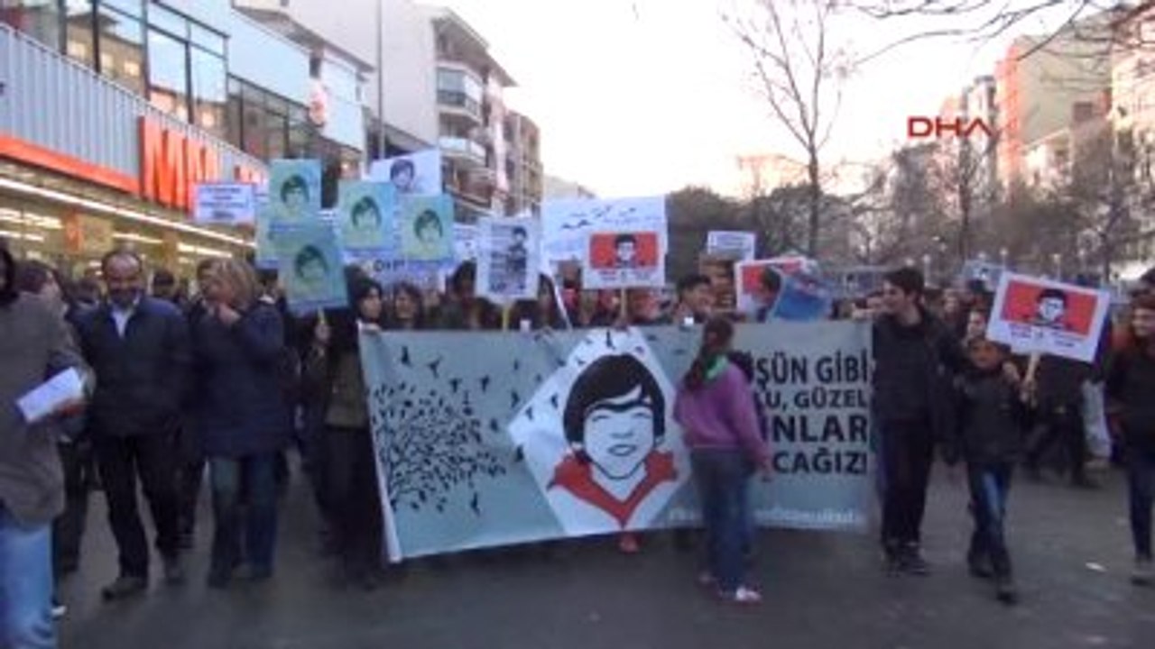 Eskişehir'de 500 Kişi Berkin İçin Yürüdü