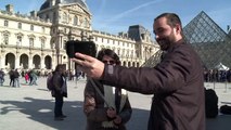 Galeria Nacional de Londres proíbe paus de selfies