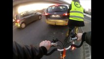 Pont de Clichy - RD 911 Le quotidien des cyclistes dans les  Hauts-de-Seine  Episode n°2 - Un vendredi soir- Mars 2015